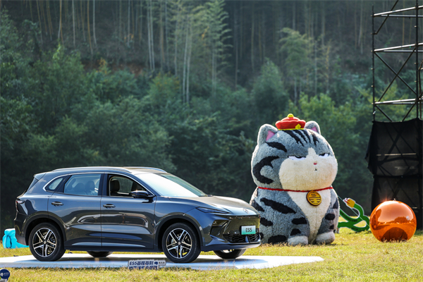 全球高標(biāo)準(zhǔn)純電后驅(qū)SUV MG ES5寵你自在生活，增換購驚喜價9.99萬元起