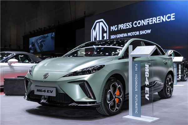 上汽智己L6、MG3 HEV“技術(shù)出?！?中國(guó)智造“綻放”2024日內(nèi)瓦車展