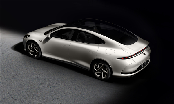 上汽智己L6、MG3 HEV“技術(shù)出?！?中國(guó)智造“綻放”2024日內(nèi)瓦車展