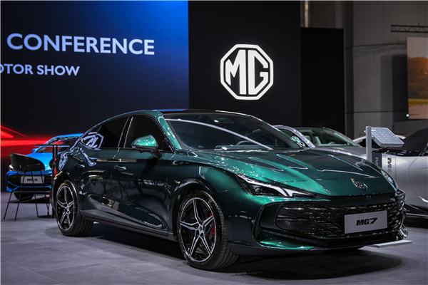 上汽智己L6、MG3 HEV“技術(shù)出?！?中國(guó)智造“綻放”2024日內(nèi)瓦車展