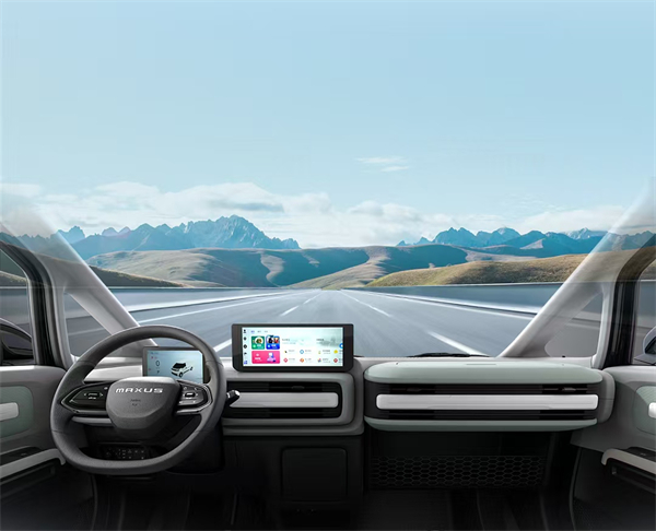 上汽大通MAXUS輕客家族“三電齊發(fā)”，大拿M1攜手2025款新途EV70、新途EV90上市發(fā)布
